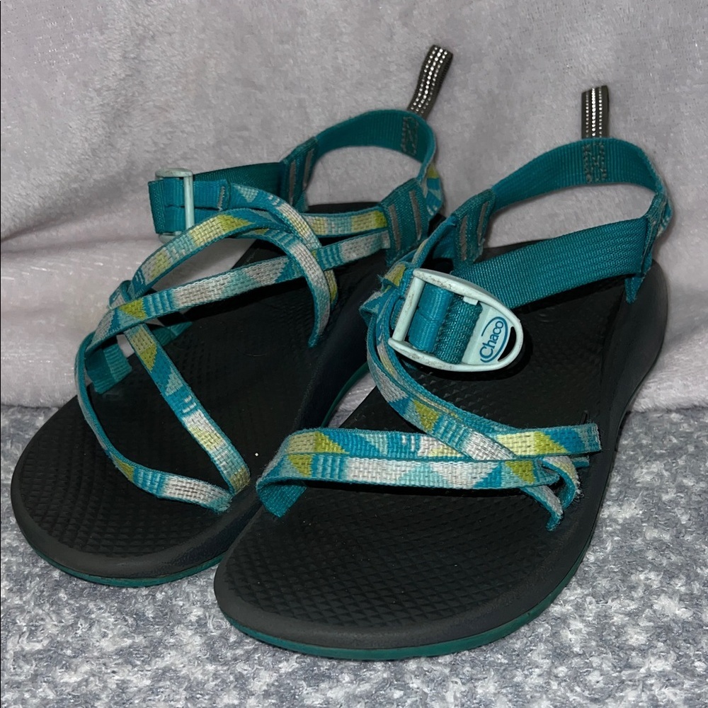 Chaco Turquoise and Black Outdoor Sandals size 5